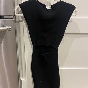 Artisan Black Sleeveless Dress with cutout